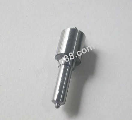 Μαύρο ακροφύσιο DLLA155P1025 εγχυτήρων καυσίμων diesel χρώματος για 095000-7781